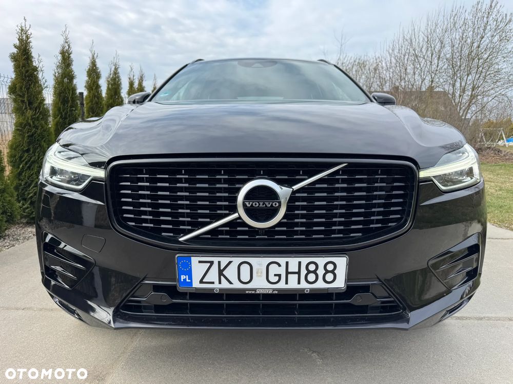 Volvo XC 60 B5 D AWD R-Design - 10