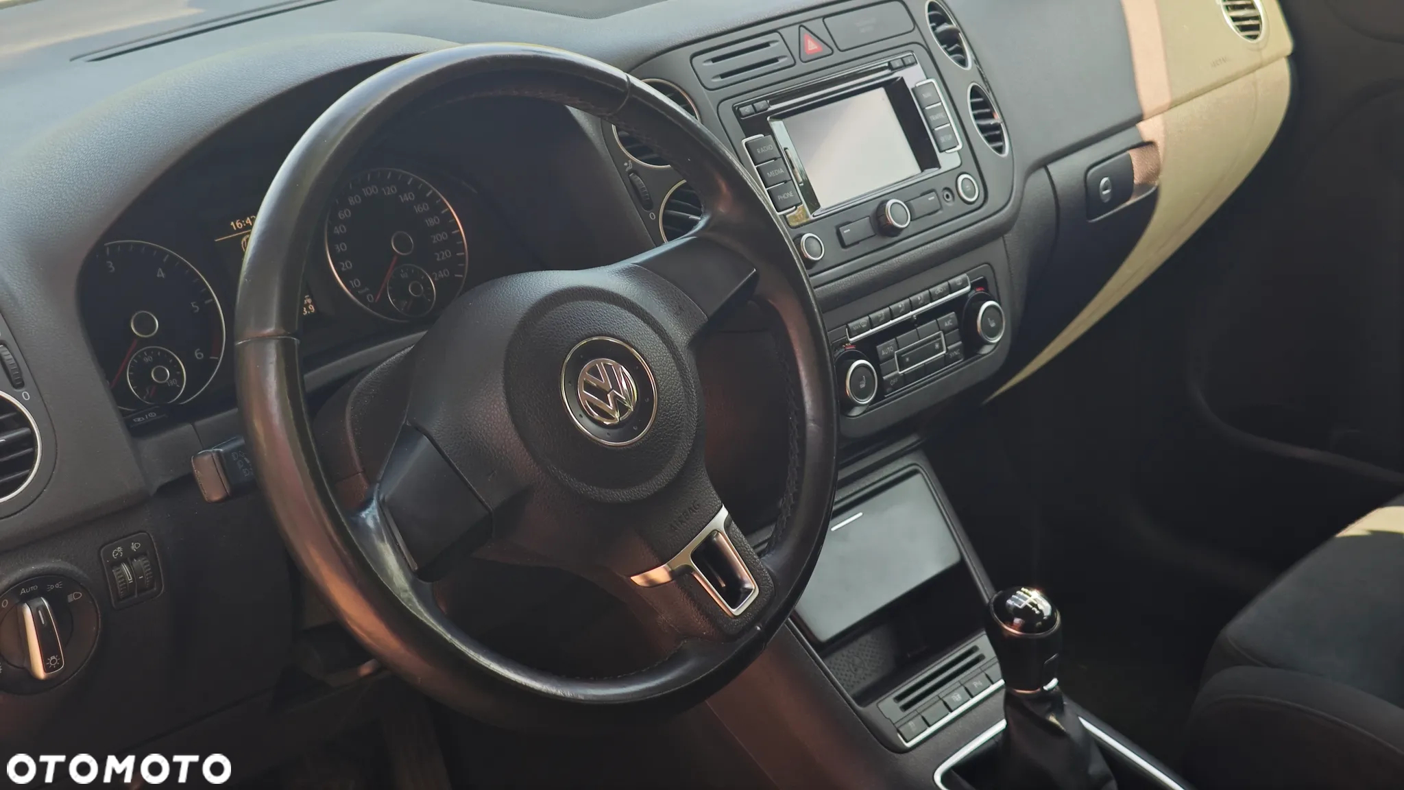 Volkswagen Golf Plus 2.0 TDI DPF Highline - 12