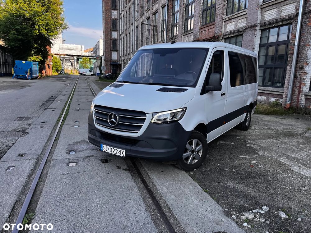 Mercedes-Benz Sprinter - 1