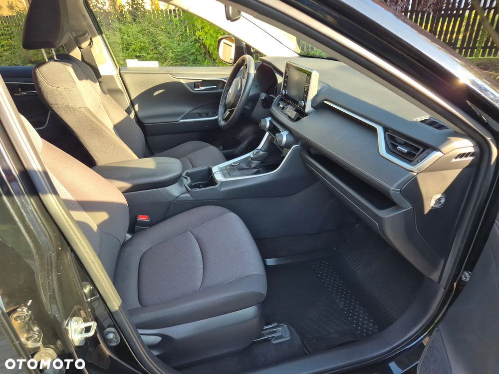 Toyota RAV4 - 17