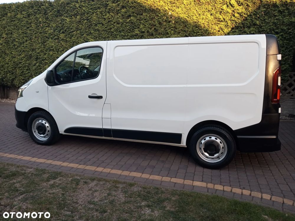 Renault TRAFIC - 4