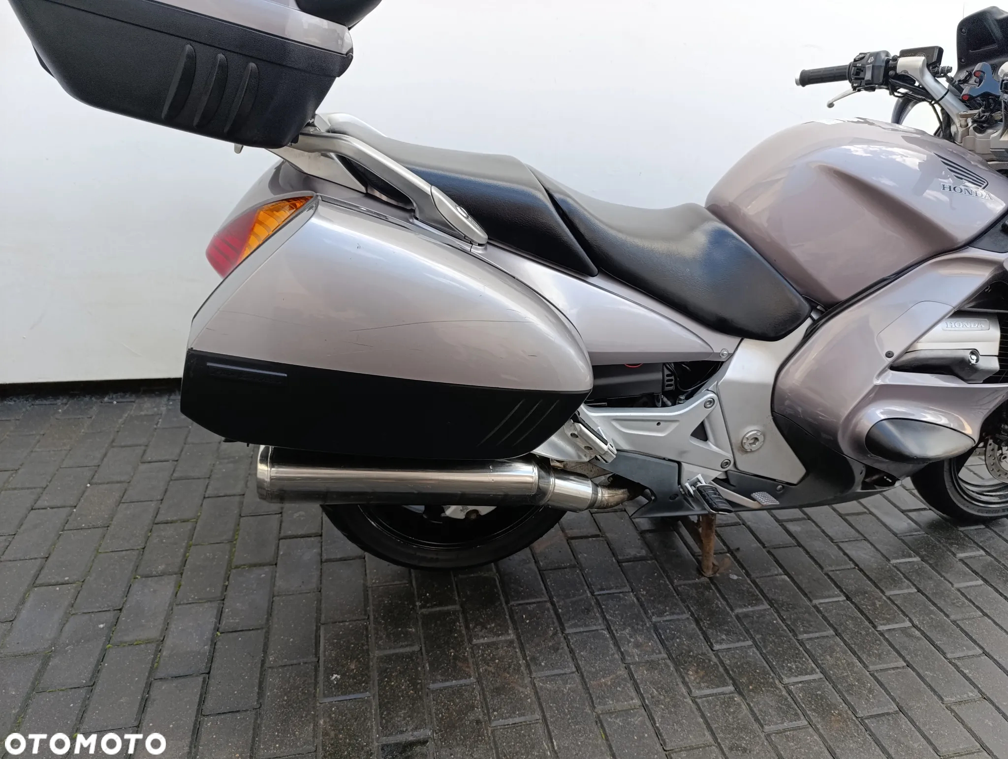 Honda ST - 24
