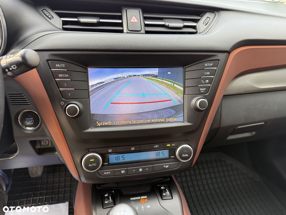 Toyota Avensis Touring Sports 1.8 Edition S+ - 30