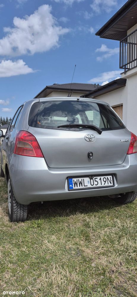Toyota Yaris 1.3 VVT-i Luna - 8