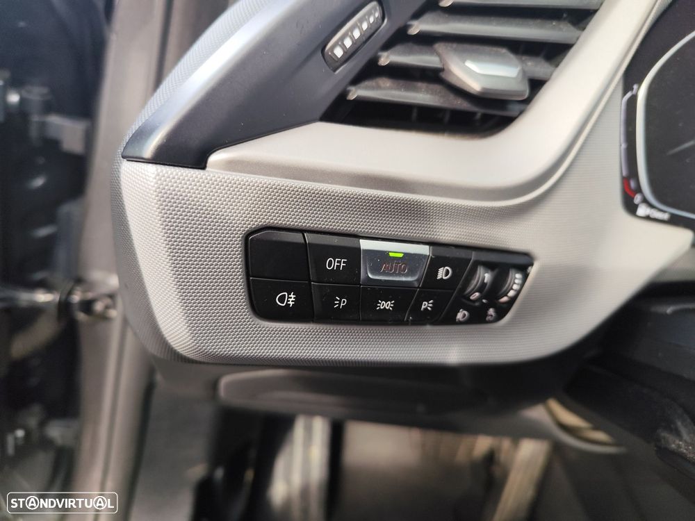 BMW 116 d Advantage Auto - 27