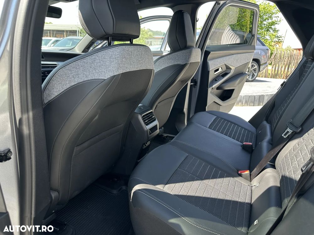 Peugeot 3008 1.2L 136 e-DCS6 MHEV Allure - 15