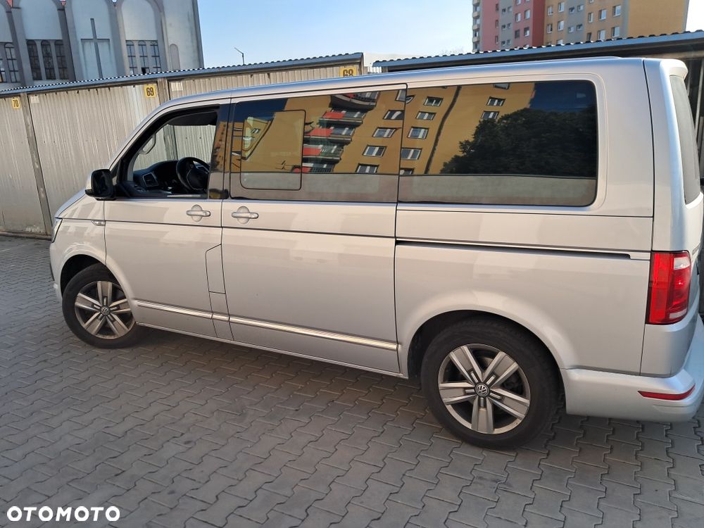 Volkswagen Multivan - 2
