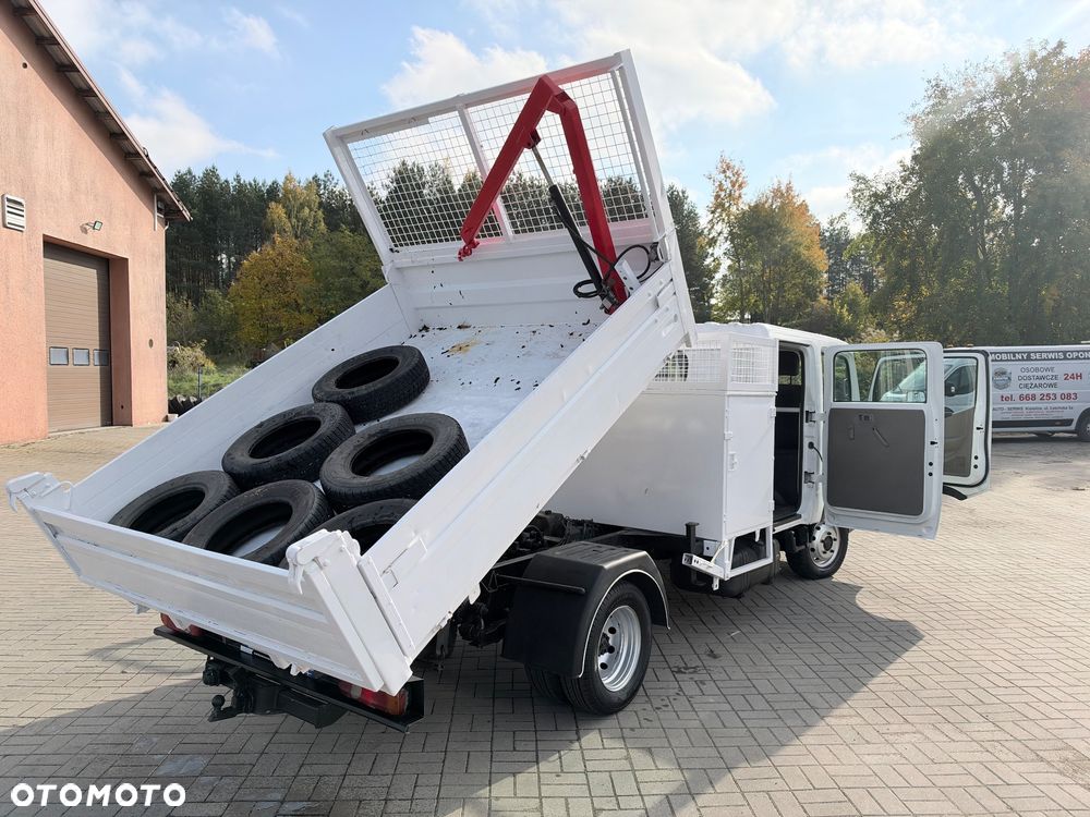 Renault Maxity - 23
