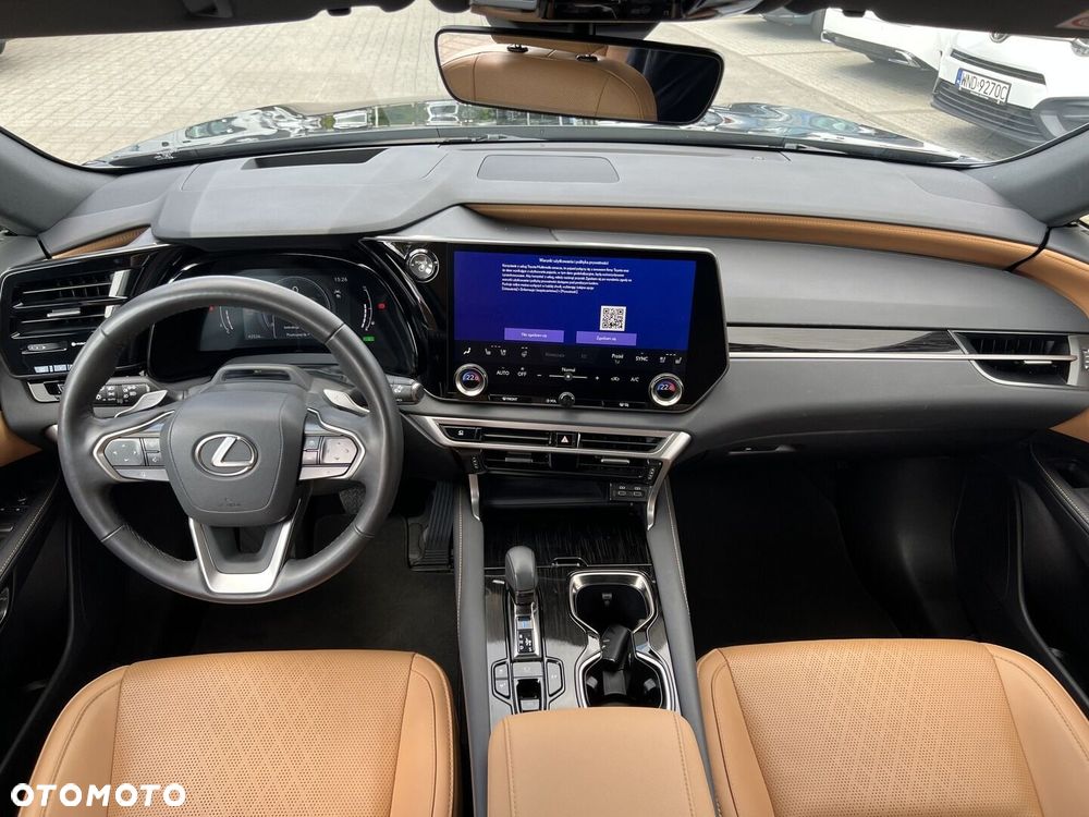 Lexus RX - 22