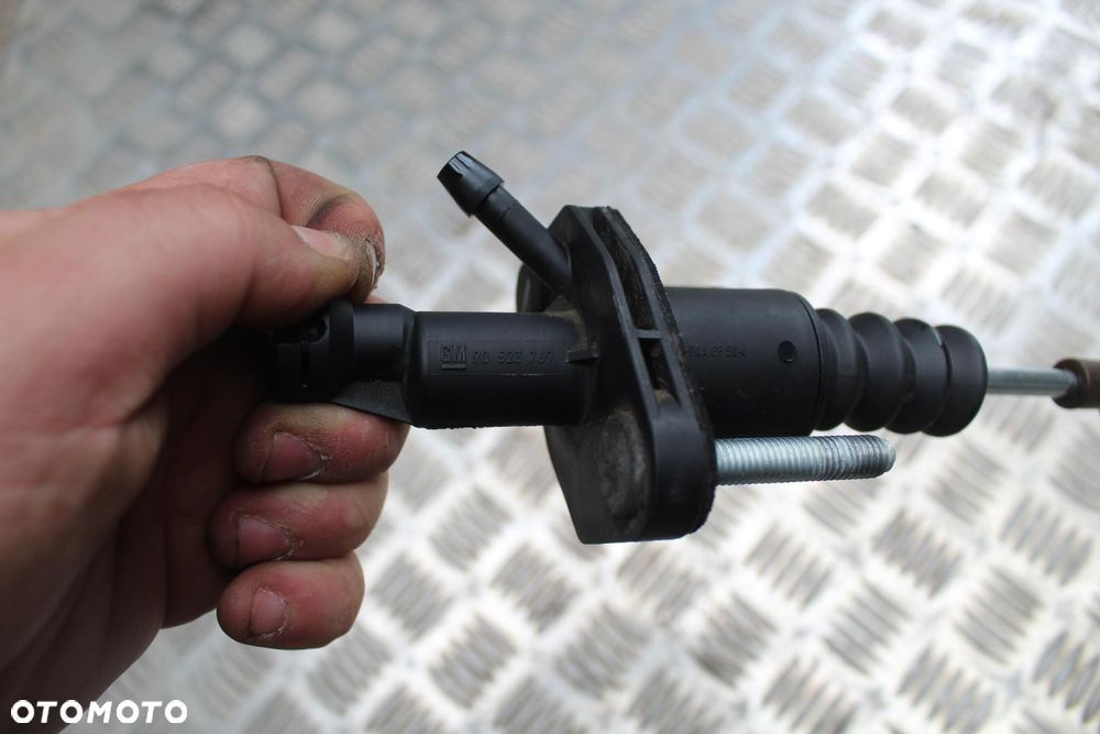 WYSPRZĘGLIK POMPKA SPRZĘGŁA ASTRA H 90523769 - 5