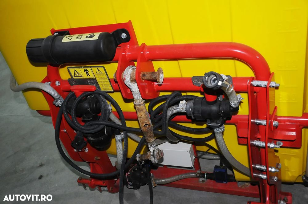 Maschio Mascar Semanatoare 6 secții cu fertilizare azot solid și azot lichid - 12