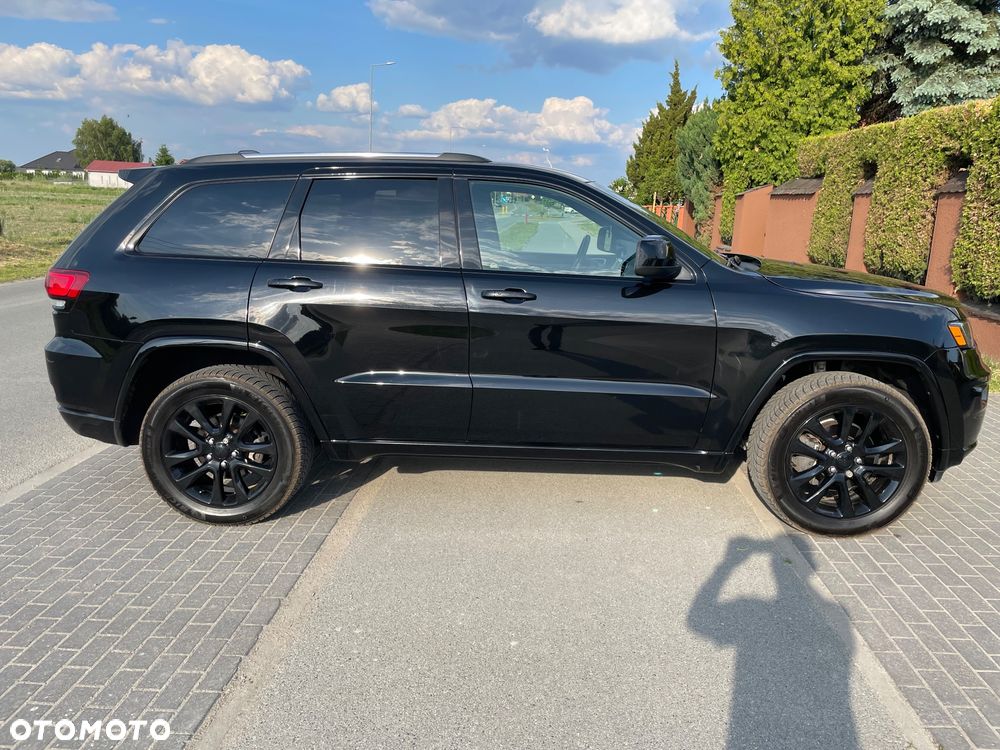 Jeep Grand Cherokee - 2