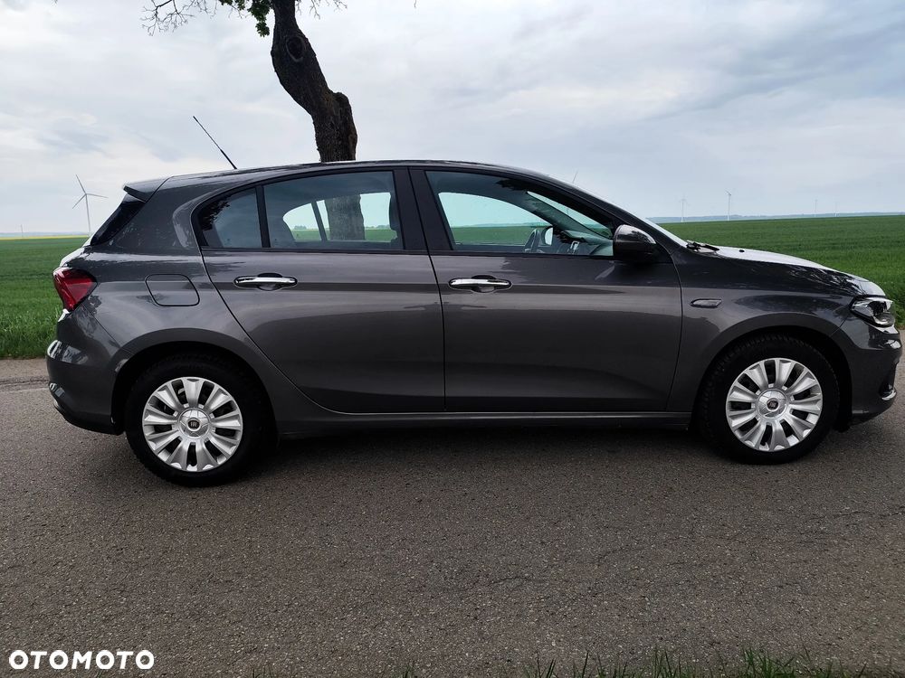 Fiat Tipo 1.3 MultiJet 16v Lounge - 5