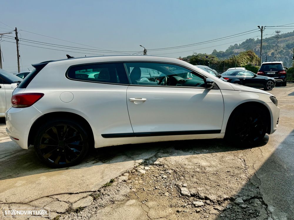 VW Scirocco 2.0 TDI Sport - 5