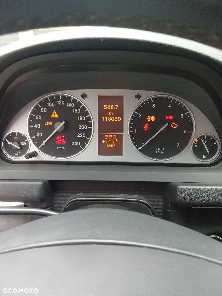 Mercedes-Benz Klasa B 200 - 11