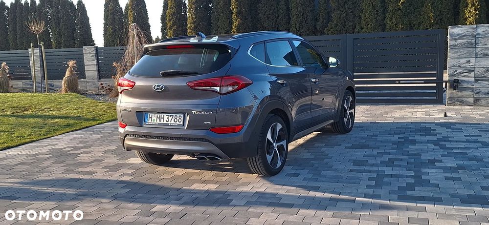 Hyundai Tucson blue 2.0 CRDi 4WD Premium - 12