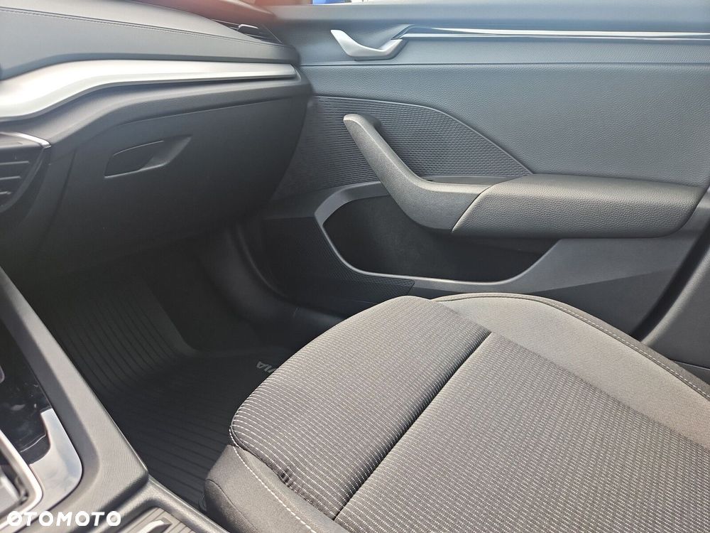 Skoda Octavia 2.0 TSI Drive Selection 4x4 DSG - 21
