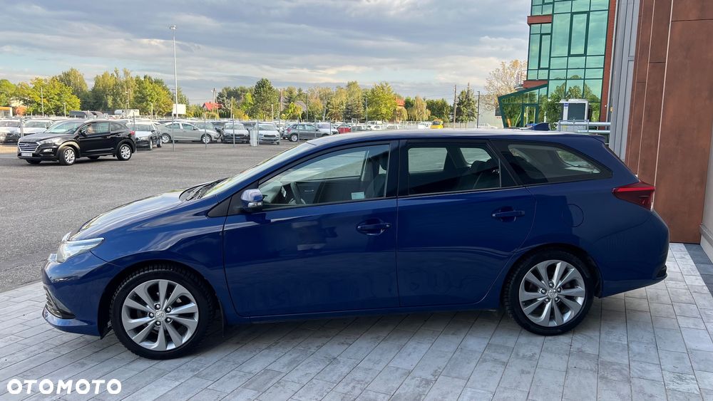 Toyota Auris 1.6 Active - 4