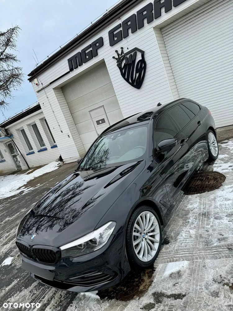 BMW Seria 5 530i Sport Line - 2