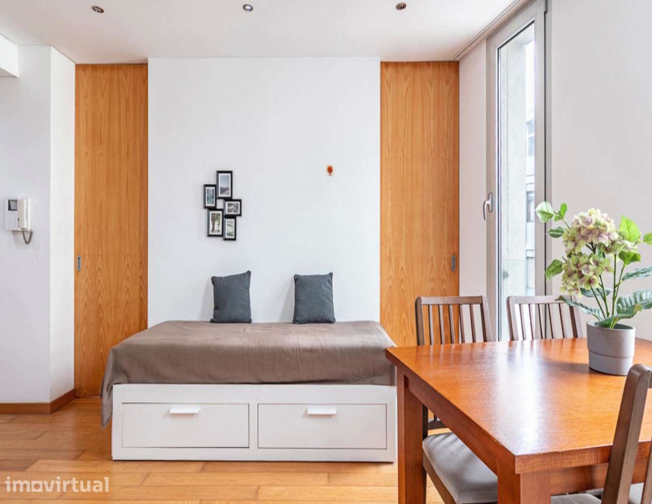Apartamento T1 com varanda e ar condicionado Bonfim, Porto - Grande imagem: 5/12