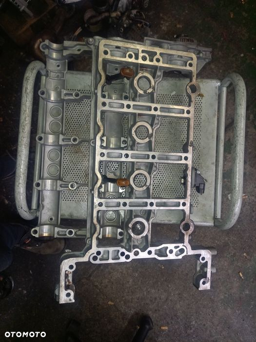 Ramka walków rozrządu mercedes w209 1.8 kompressor sprawna - 4