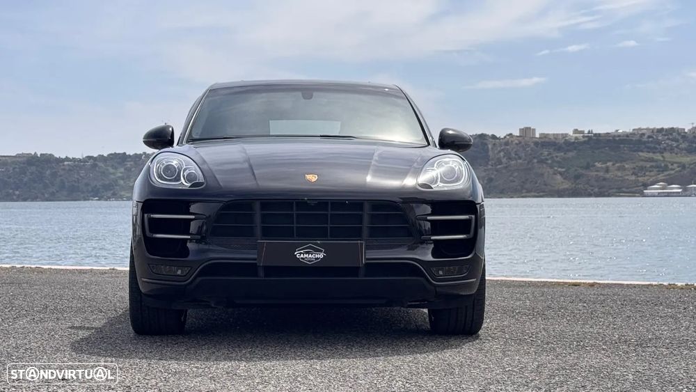 Porsche Macan Turbo PDK - 2