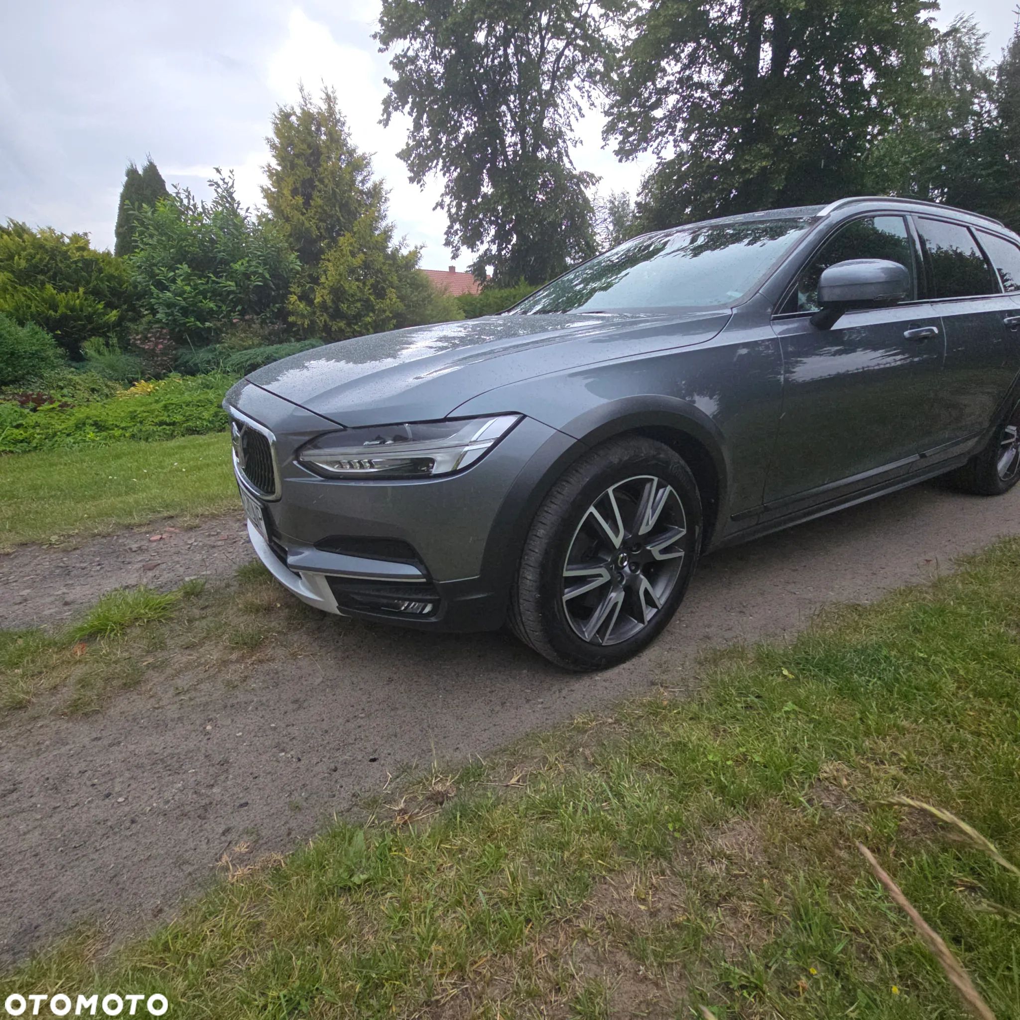 Volvo V90 - 1