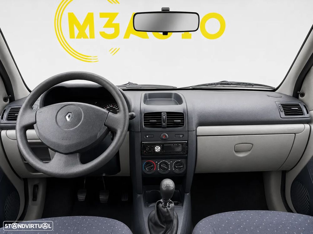Renault Clio 1.5 dCi Authentique - 10