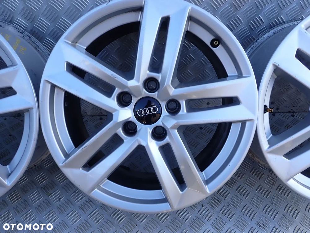 FELGI ALUMINIOWE 8W0601025P 7X17 ET42 5X112 - 5