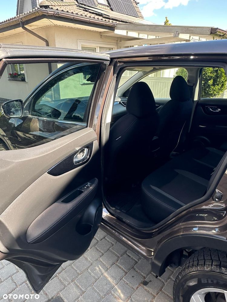 Nissan Qashqai 1.3 DIG-T DCT TEKNA - 27