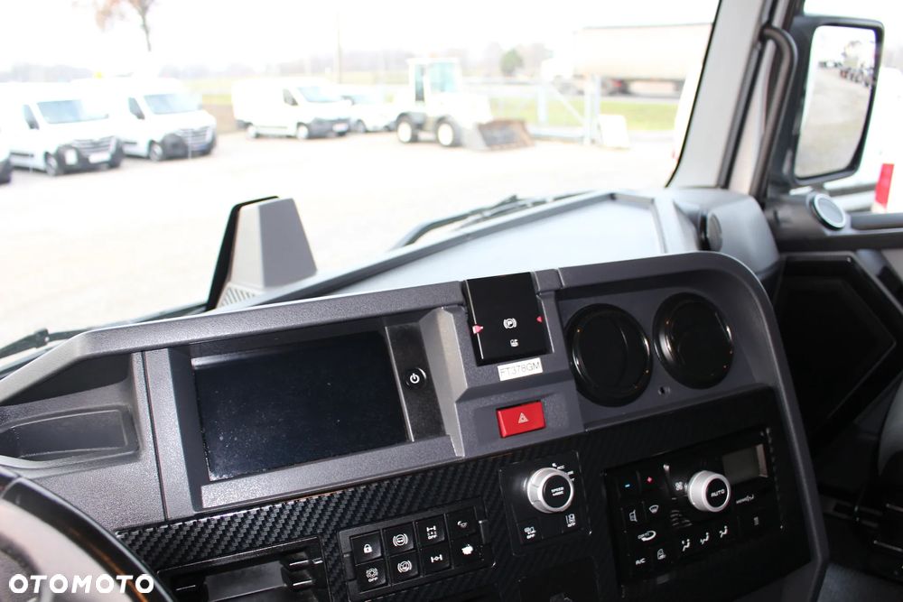 Renault T440 *13L* / 6- NOWYCH OPON/KLIMA POSTOJOWA / GPS /PEŁNY SPOILER /ACC / BL.MOSTU / Euro 6 /*SERWIS FR*/ STAN IDEALNY / - 39