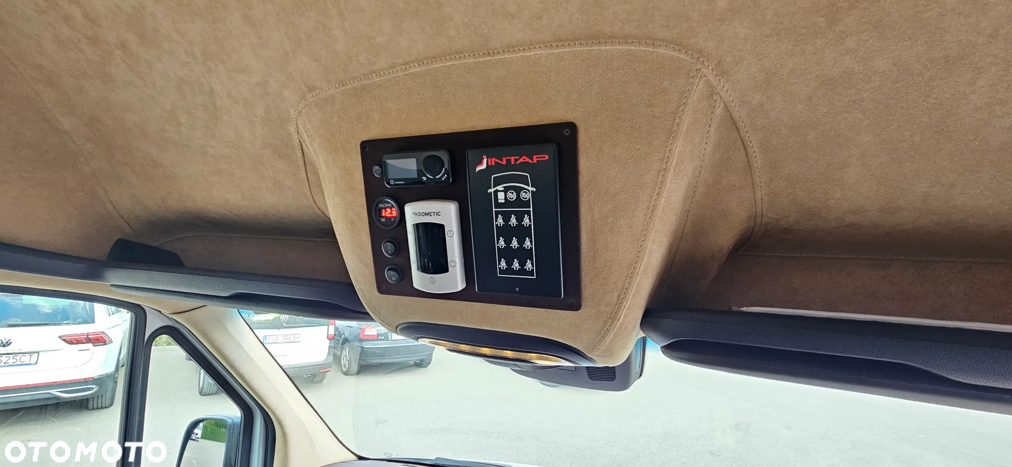 Mercedes-Benz Sprinter - 9