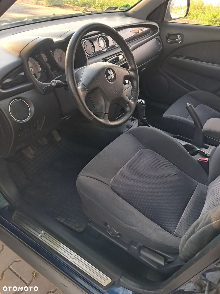 Mitsubishi Outlander 2.0 Comfort 4WD - 9