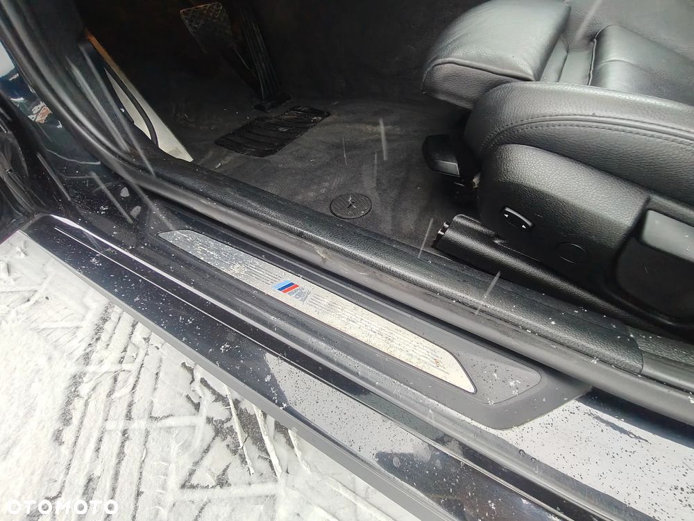 BMW Seria 3 320d Edition M Sport Shadow - 17