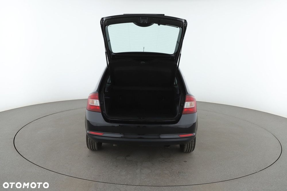 Skoda RAPID - 26