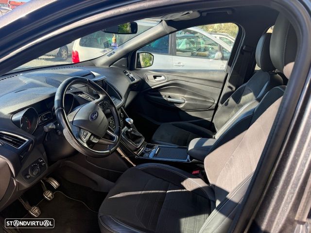 Ford Kuga 1.5 TDCi ST-Line Limited Edition - 9