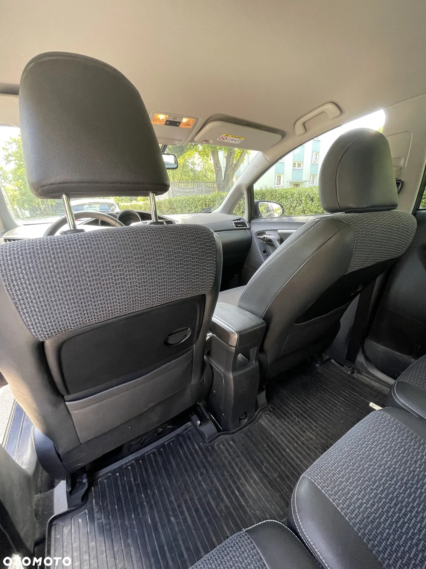 Toyota Verso 1.8 Prestige 7os EU6 - 15