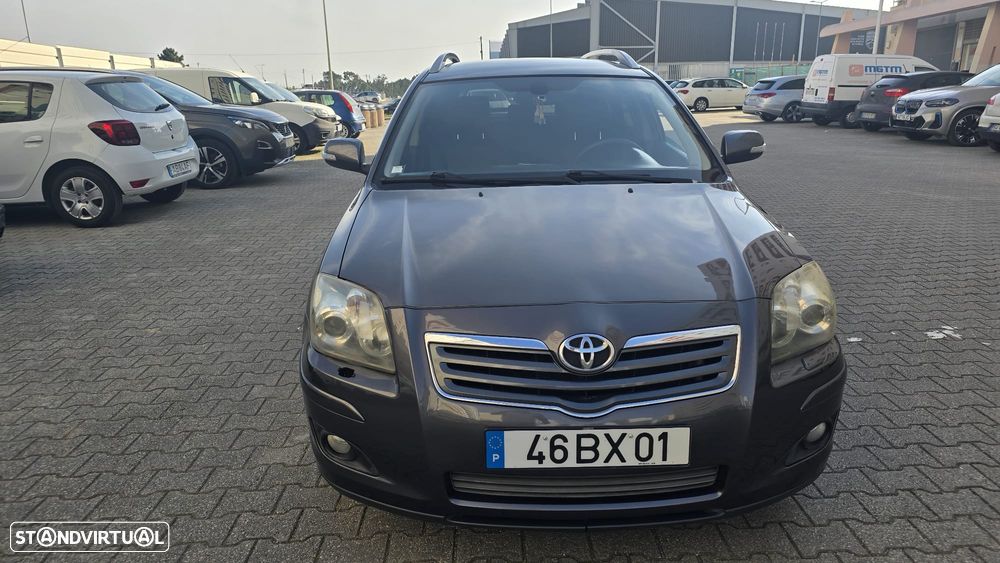 Toyota Avensis SW 2.2 D-4D - 2