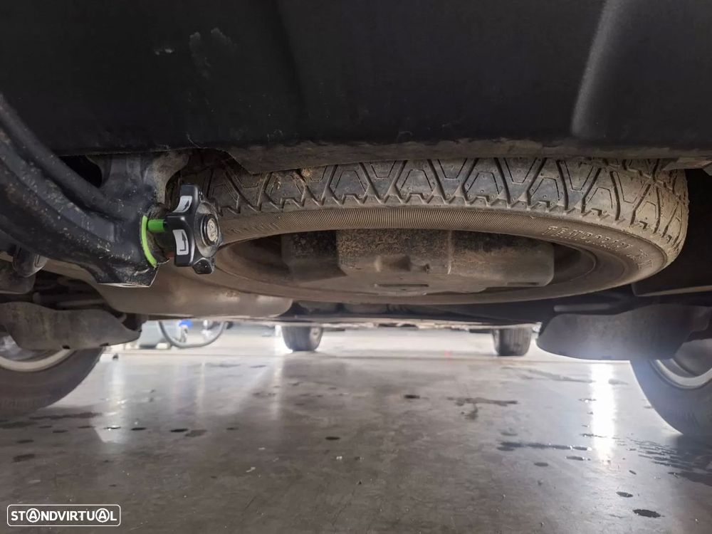 Peugeot 5008 PureTech 130 Stop & Start Allure Pack - 16