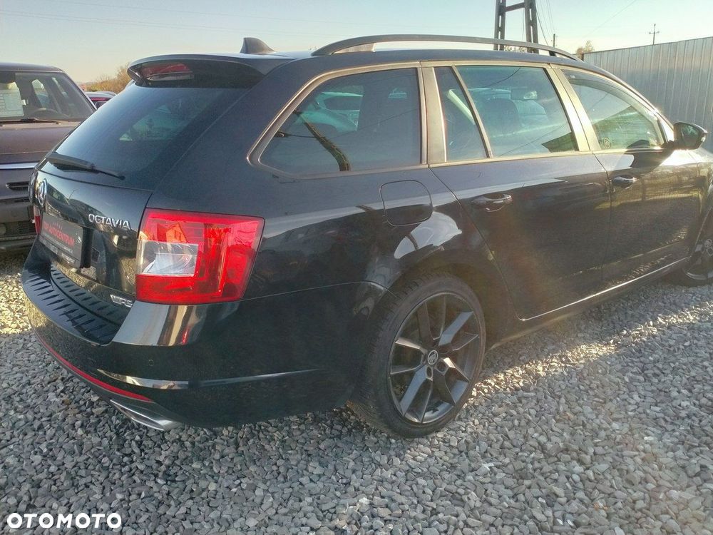 Skoda Octavia 2.0 TDI RS DSG - 5