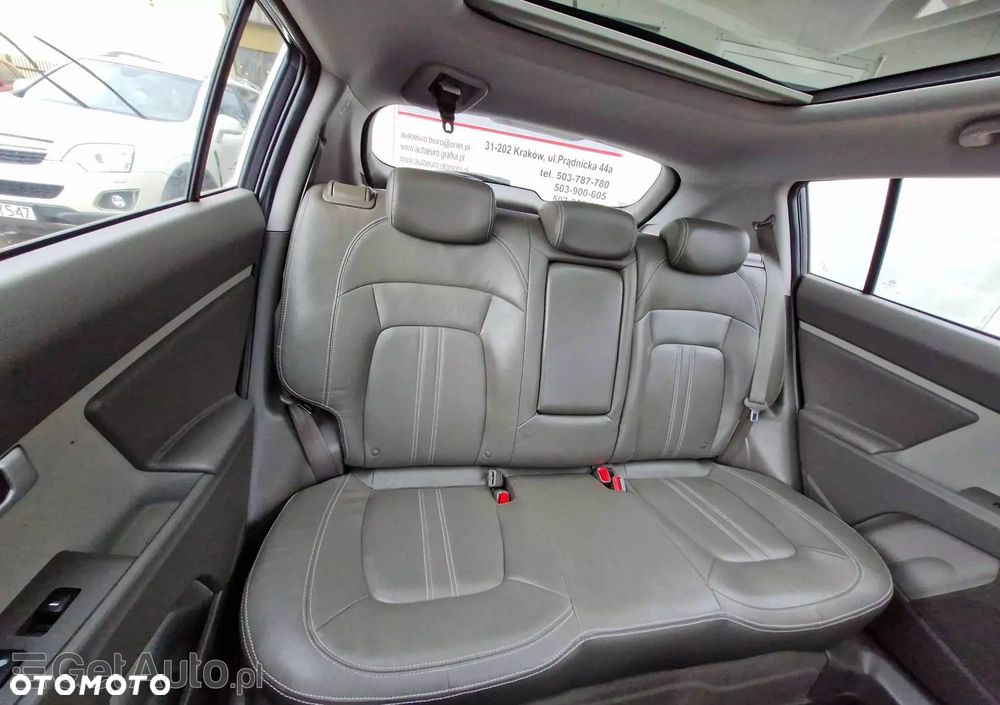 Kia Sportage 1.7 CRDI XL 2WD - 18