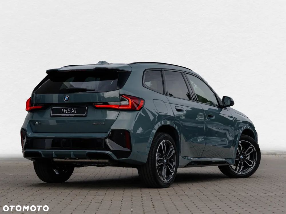 BMW X1 sDrive18i - 4