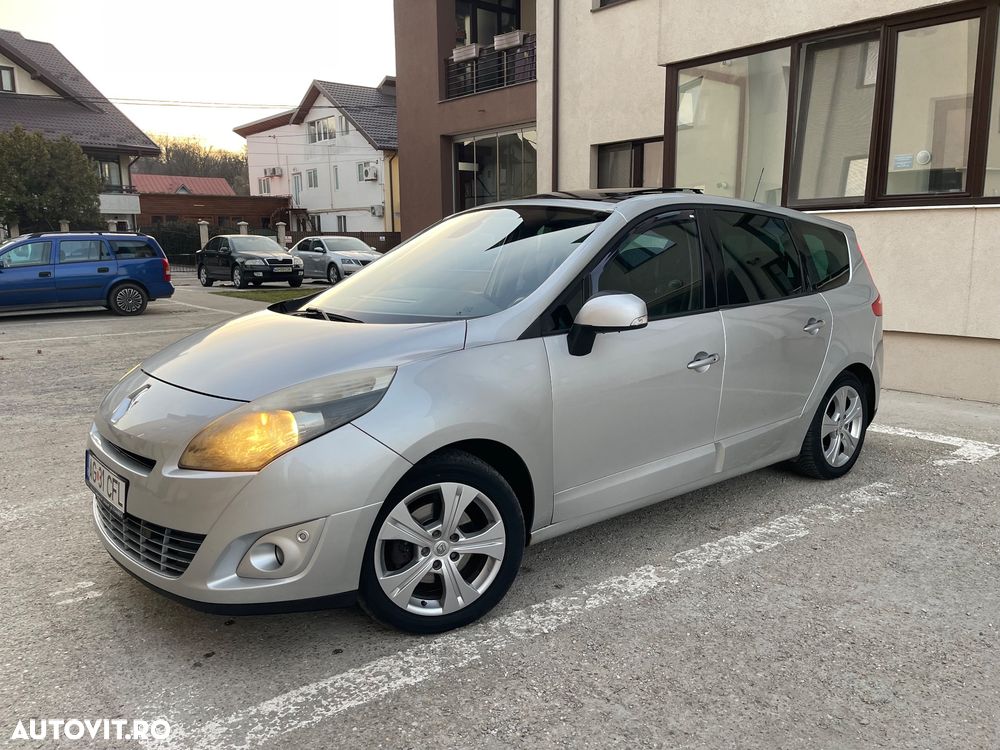 Renault Scenic 1.9 dCi FAP Dynamique - 19