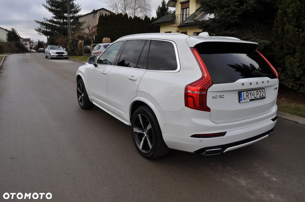 Volvo XC 90 D5 AWD R-Design - 9