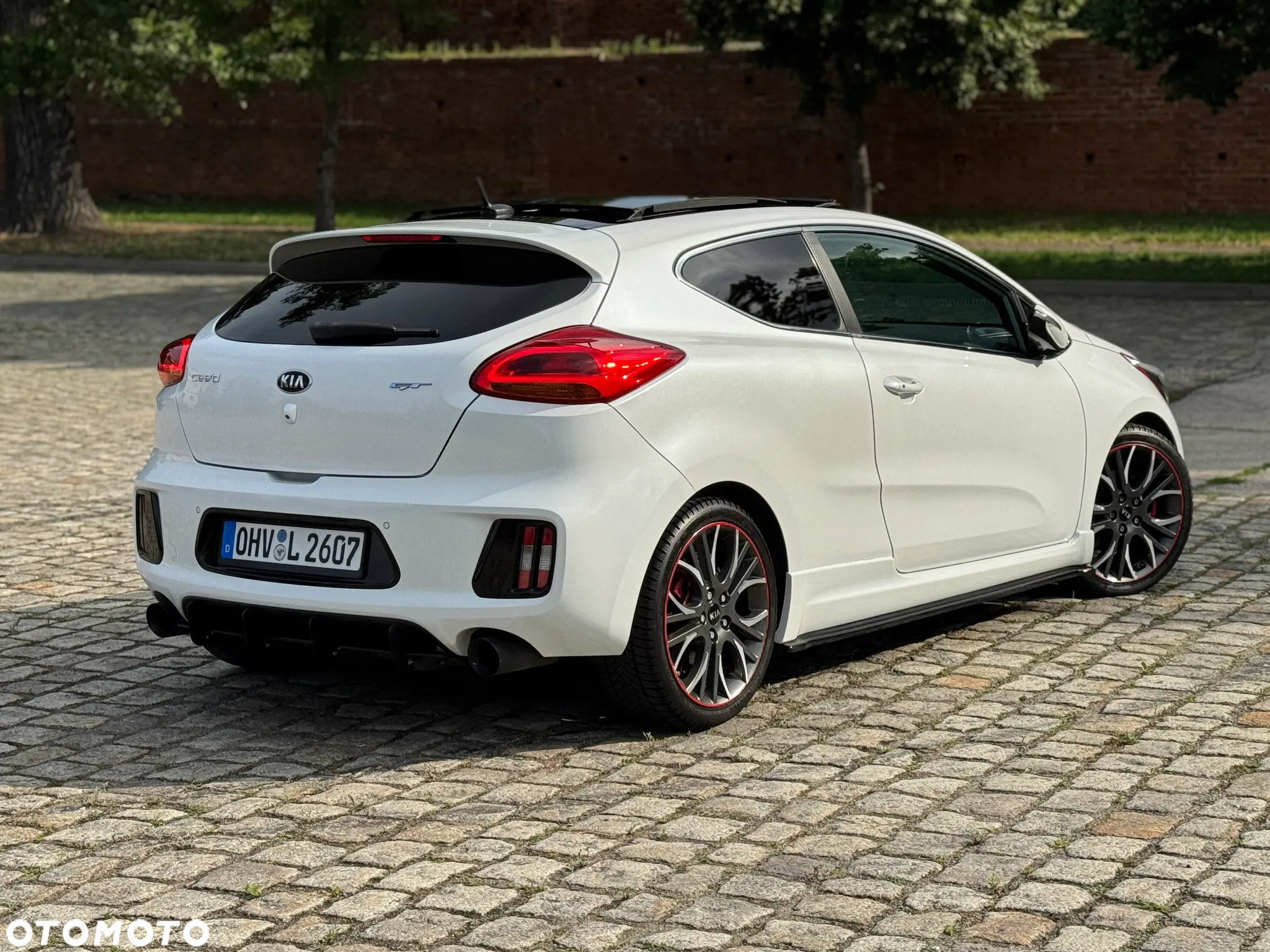 Kia ProCeed Pro_cee'd 1.6 T-GDI GT Edition 1 - 5