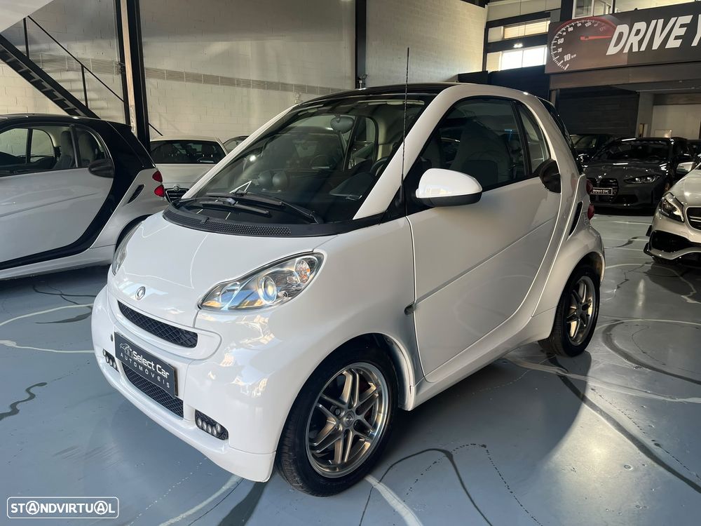 Smart ForTwo Coupé 1.0 mhd Passion 71 Softouch - 6