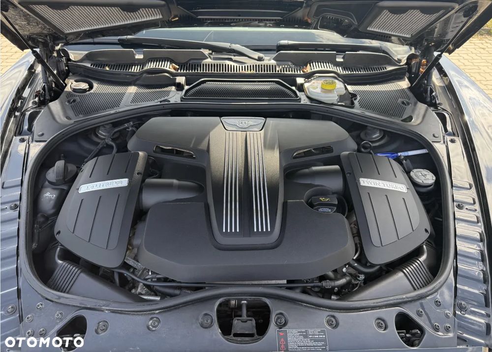 Bentley Continental GT - 14