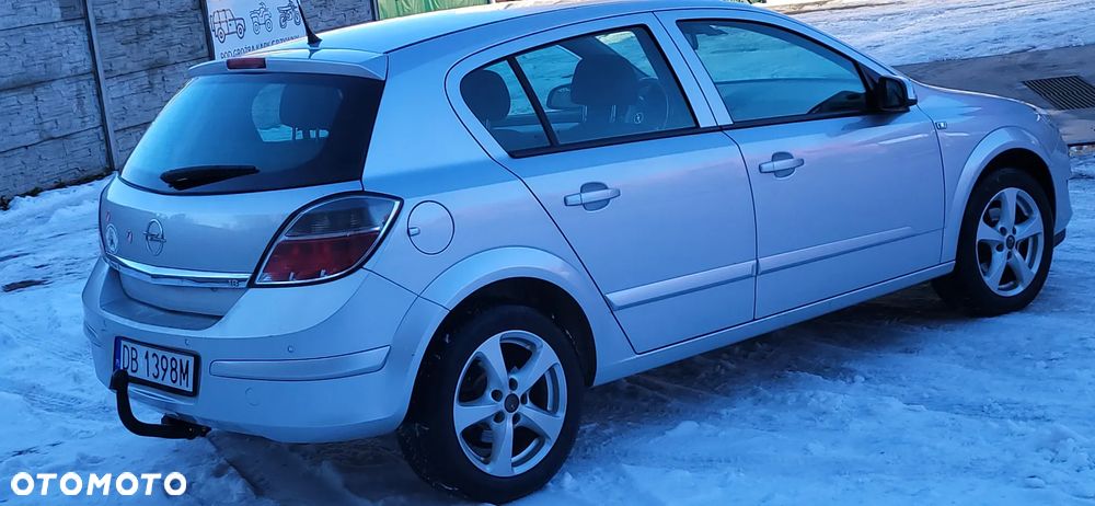 Opel Astra 1.8 Innovation - 5