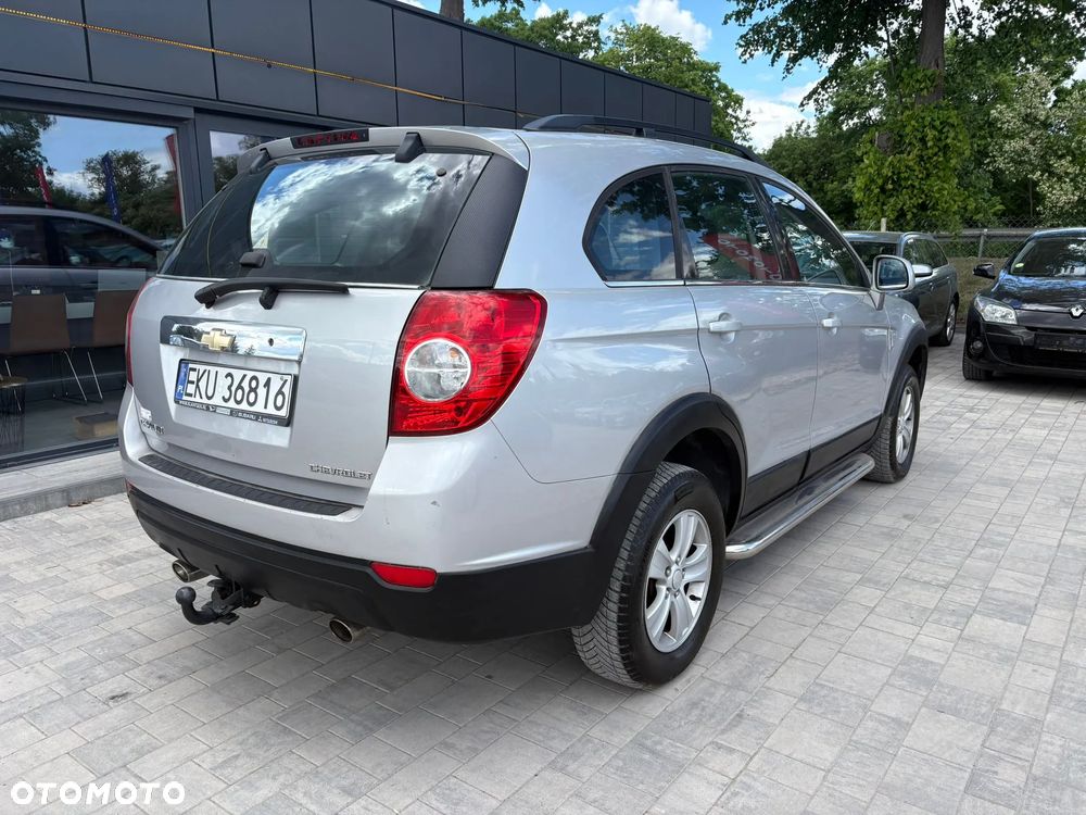 Chevrolet Captiva 2.4 2WD 7 Sitzer LS - 6