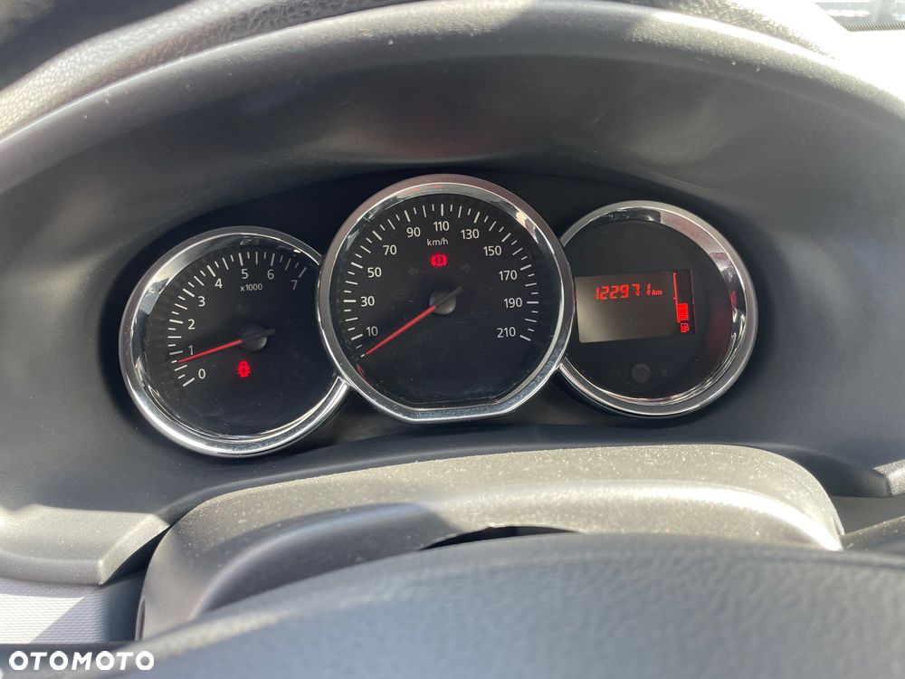 Dacia Sandero - 6